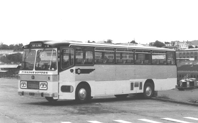 Gibson Motors YRT 22