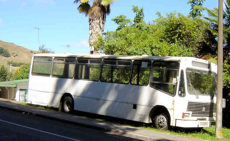 Bedford NFM Go-Bus 46