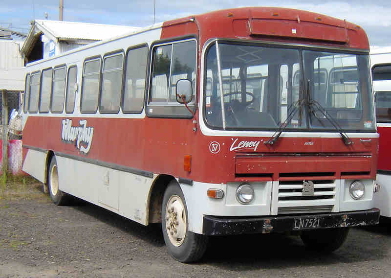 Murphy Buses 37