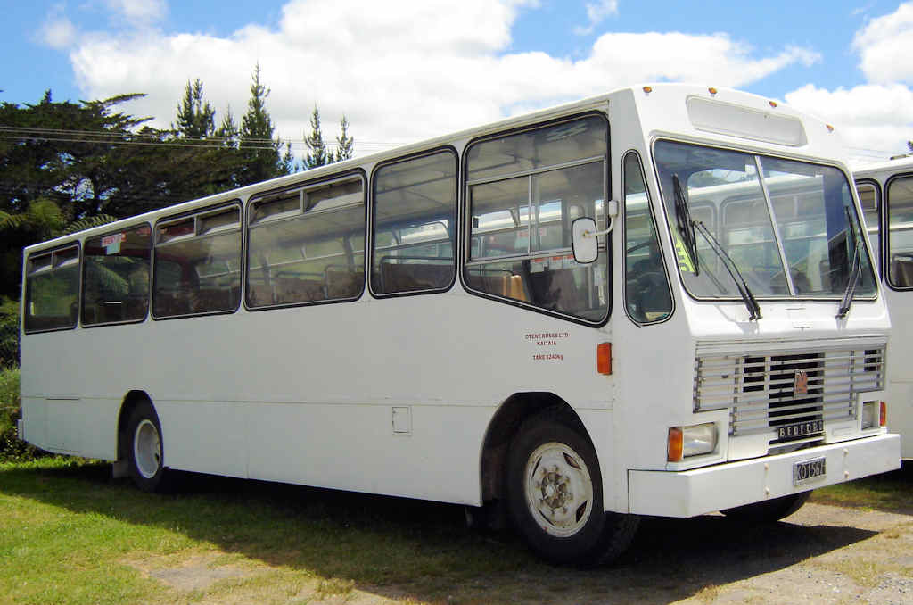 Otene Buses Bedford NFM NZMB Commuter 2