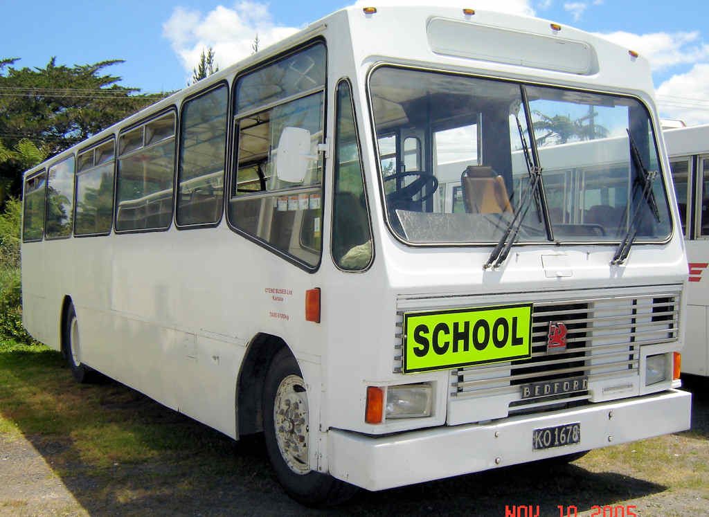 Otene Buses Bedford NFM NZMB Commuter 2