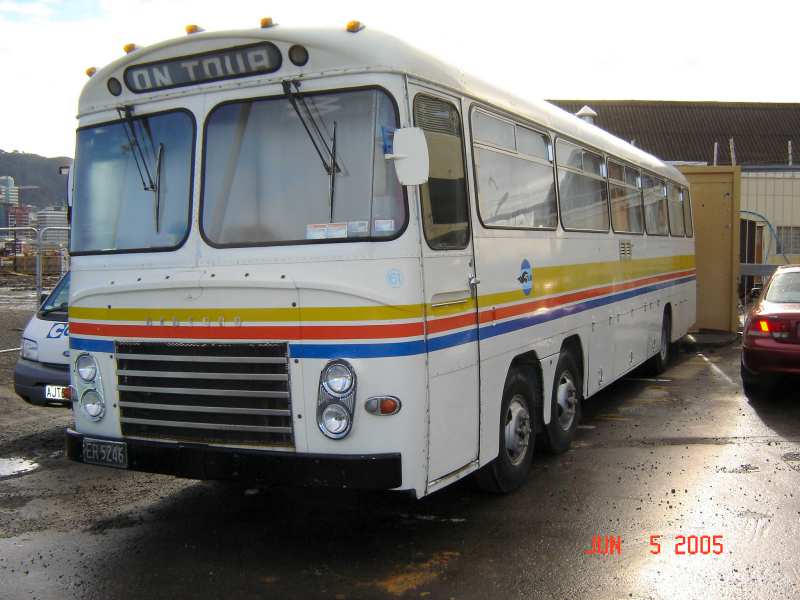 Bedford VAL Movan