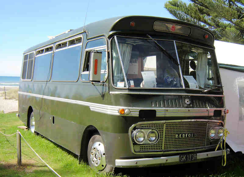 Bedford VAS GK1738