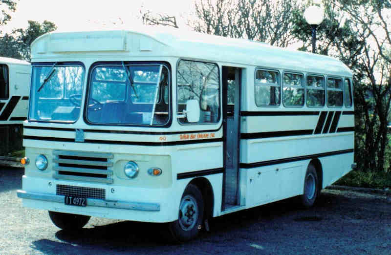 Bedford PFK White Bus Service 40