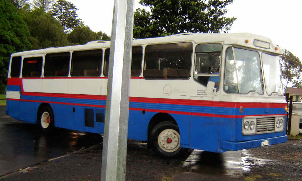 Bedford YRT NZMB