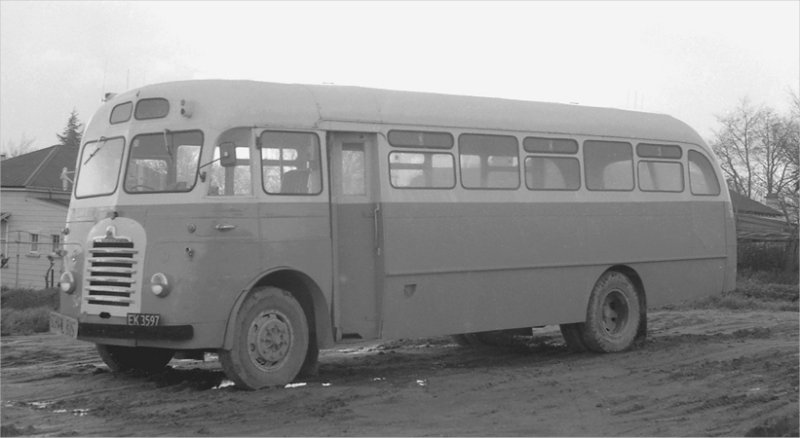 ex ATB 1 Ford V8 Bus