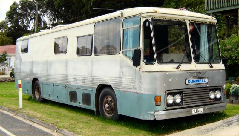 Hino BT51 Movan