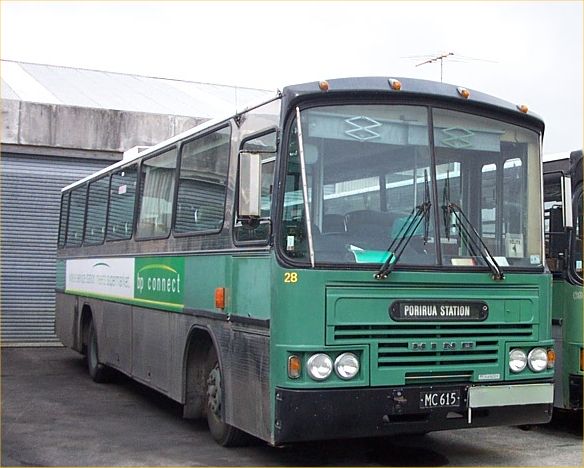 Mana 28 Hino BX341