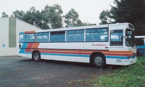 Omnibus Society - Fuller Hino RK176