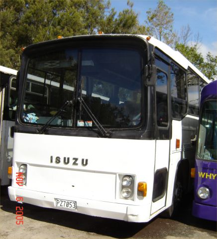 Simbo Buses CQR680