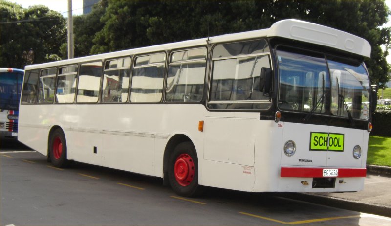 Tranzit 184 Leyland Leopard