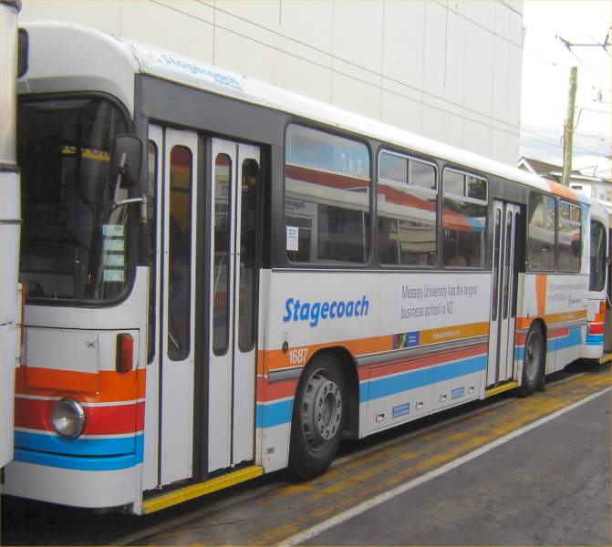 Stagecoach 1687 MAN SL200