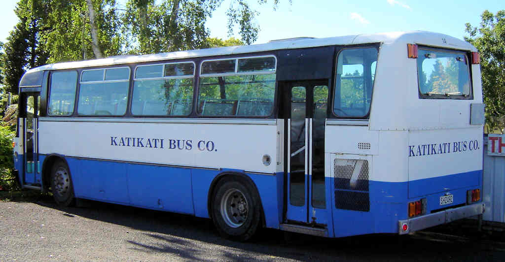 Mercedes Benz 0303 Katikati 14