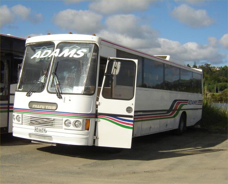 Adams Travelines Volvo B58 #9