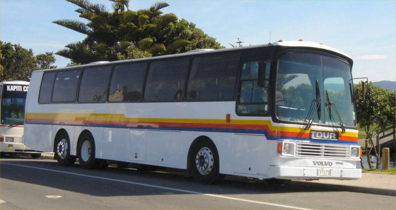 Kapiti Tours B10M