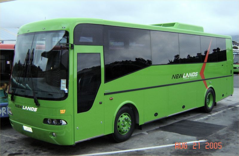 Newlands Volvo B7R #137