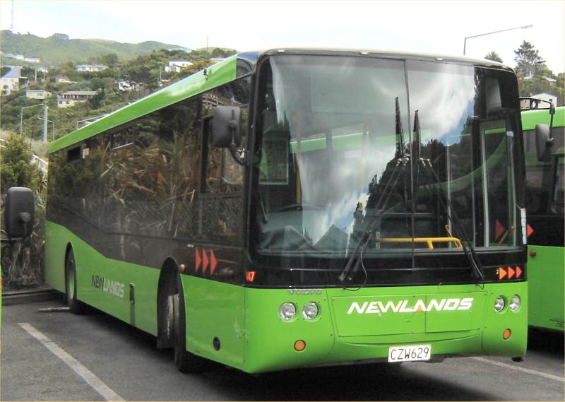 Newlands Volvo B7RLE #147