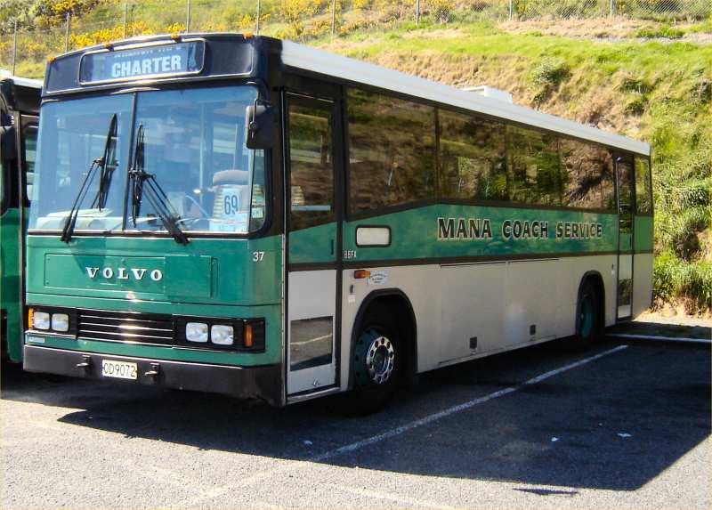 Mana Volvo B6FA #37