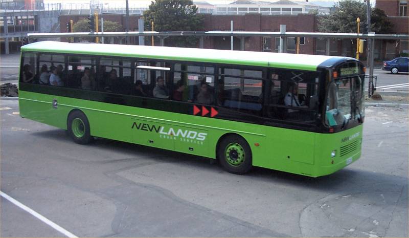 Mana Volvo B10M #72