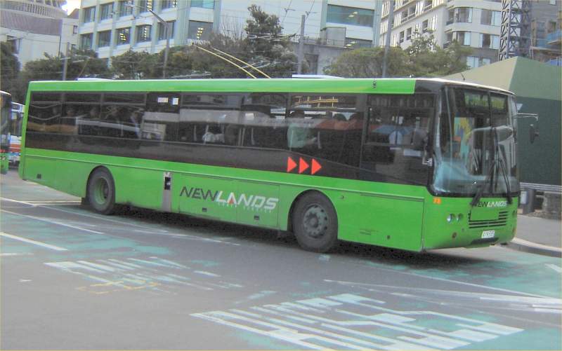 Mana Volvo B10M #73