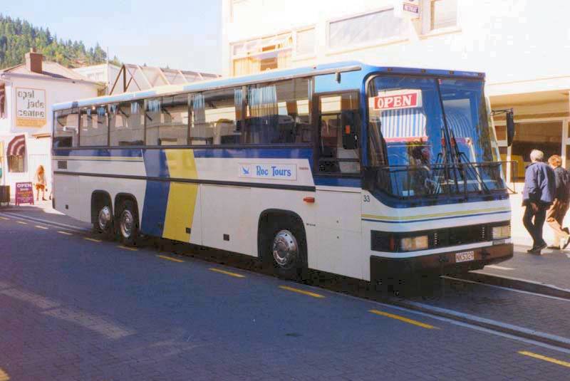 McDermott Volvo B10M #33